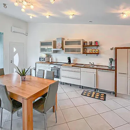 La Playa بيت للعطل