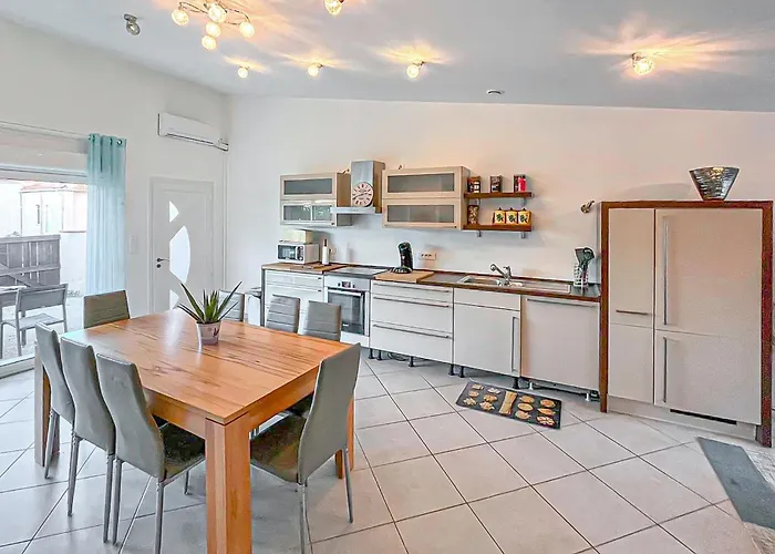 La Playa بيت للعطل